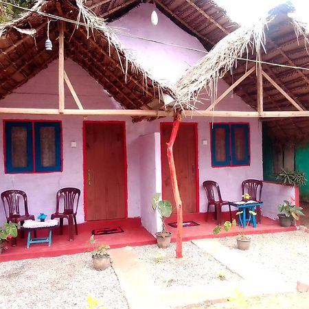 Star Sun Homestay Тангалла Экстерьер фото